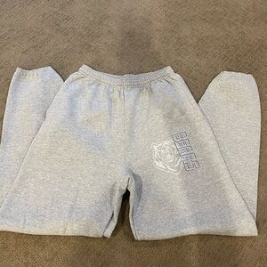 Gray Sweatpants Women’s S/M